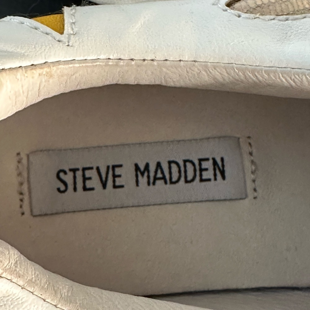 Steve Madden White Limit Leather Sneaker - Women Size-7 1/2 - Picture 8 of 8